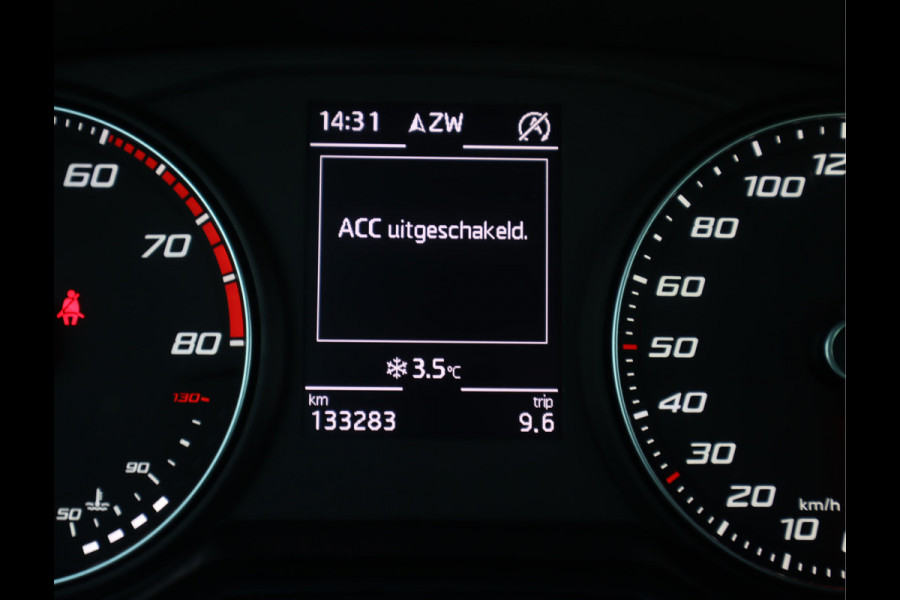 Seat Arona 1.0 TSI Style Business Intense Seat Arona 1.0 TSI Style Business Intense