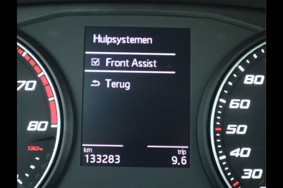 Seat Arona 1.0 TSI Style Business Intense Seat Arona 1.0 TSI Style Business Intense