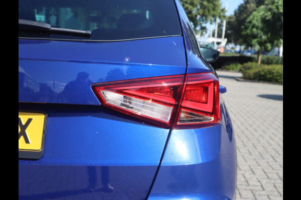 Seat Arona 1.0 TSI Style Business Intense Seat Arona 1.0 TSI Style Business Intense