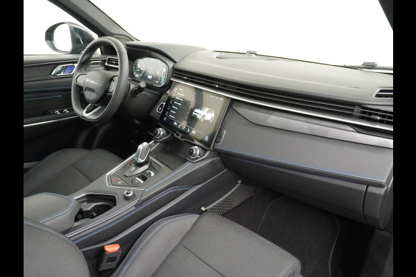 Lynk & Co 01 ZWARTE HEMELBEKLEDING 1.5 PHEV AUT-7 261pk Pano-Schuif-K-dak 20" 360°Camera Apple Carplay Android Auto Adaptive-Cruise Navi Pdc  Elek.Memory.Stoel File assistent Dodehoek detector Elektrisch bedienbare achterklep Rijstrooksensor Wifi Verkeersbord detectie 425Nm koppel 3,7kw laadvermogen A-label Euro 6 Hybride Benzine/Elektrisch rijden tot ca.69km 1.800kg trekvermogen