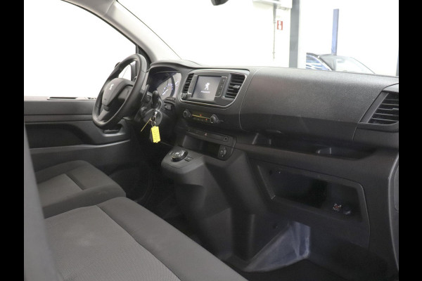 Peugeot Expert 2.0 145pk L3 Automaat Airco Navigatie Cruise control Trekaak 3 zits Carplay