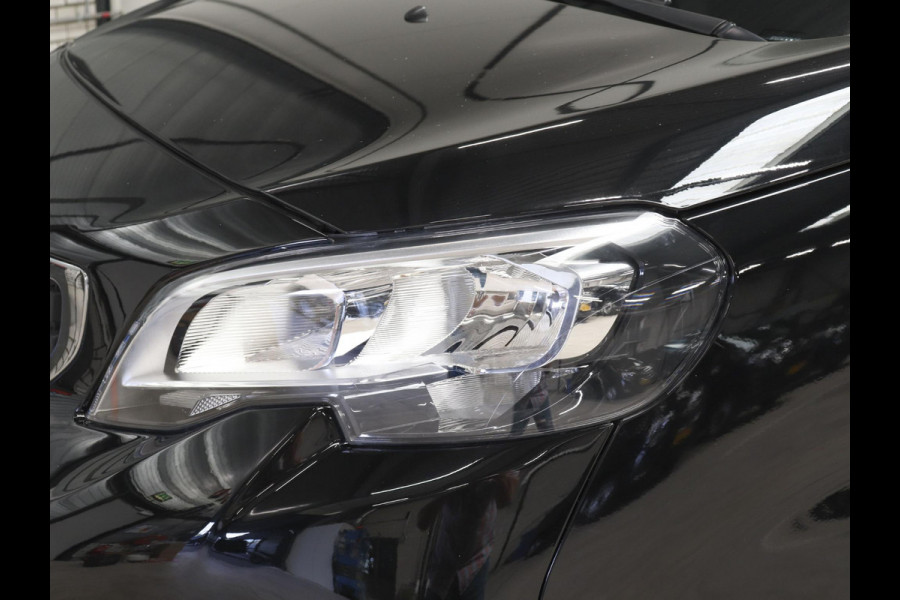 Peugeot Expert 2.0 145pk L3 Automaat Airco Navigatie Cruise control Trekaak 3 zits Carplay