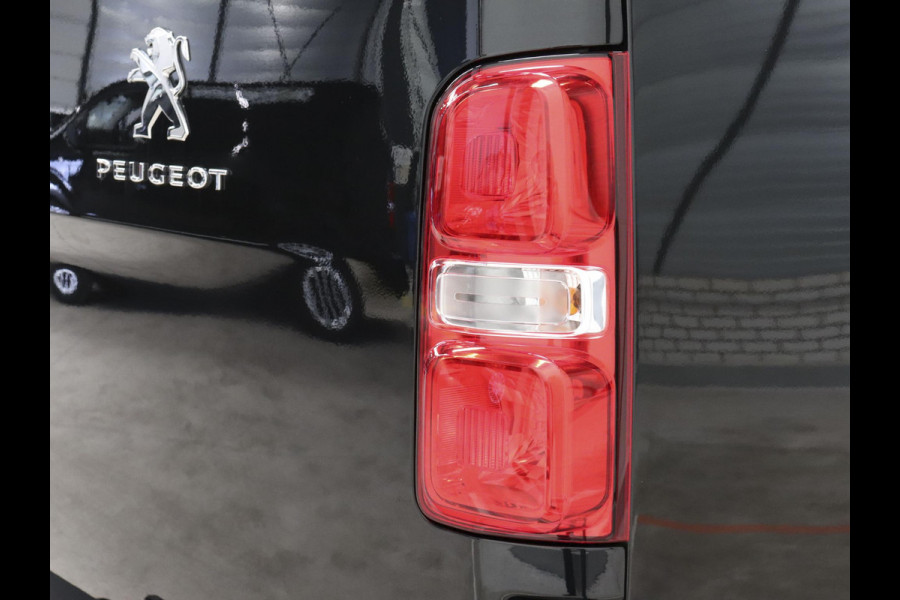 Peugeot Expert 2.0 145pk L3 Automaat Airco Navigatie Cruise control Trekaak 3 zits Carplay