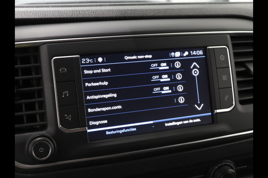 Peugeot Expert 2.0 145pk L3 Automaat Airco Navigatie Cruise control Trekaak 3 zits Carplay