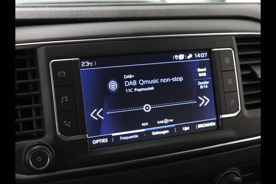Peugeot Expert 2.0 145pk L3 Automaat Airco Navigatie Cruise control Trekaak 3 zits Carplay