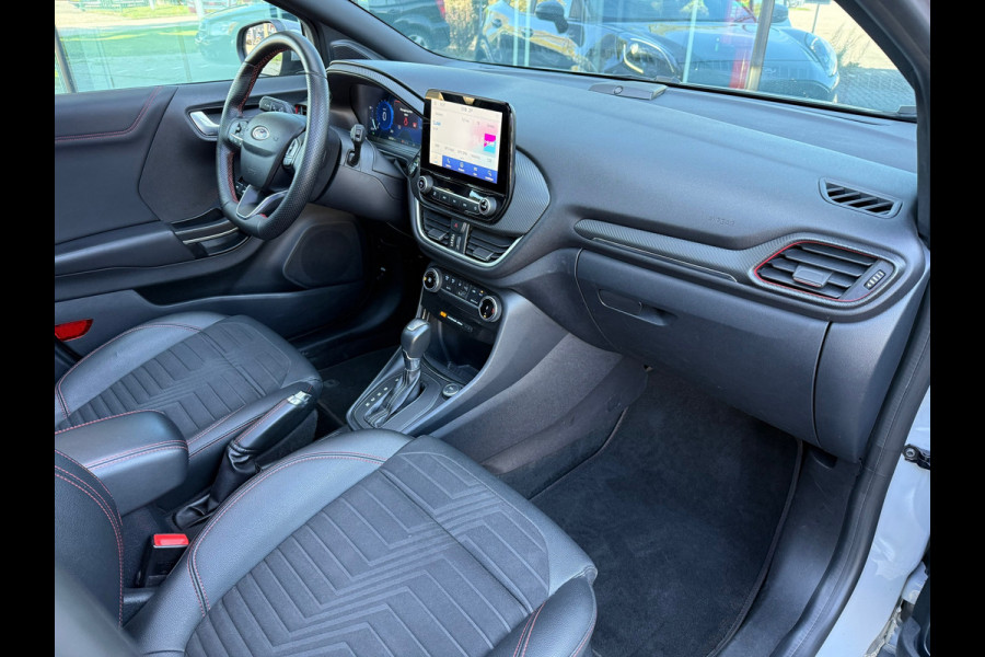 Ford Puma 1.0 EcoBoost 155pk Hybrid - Automaat - Navi - Panoramadak- LED - Parkeerhulp