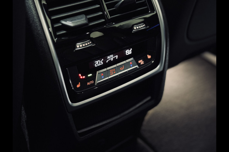BMW X5 xDrive40i High Exe. M-Sport | 22" | Panorama | 4-wielbest.