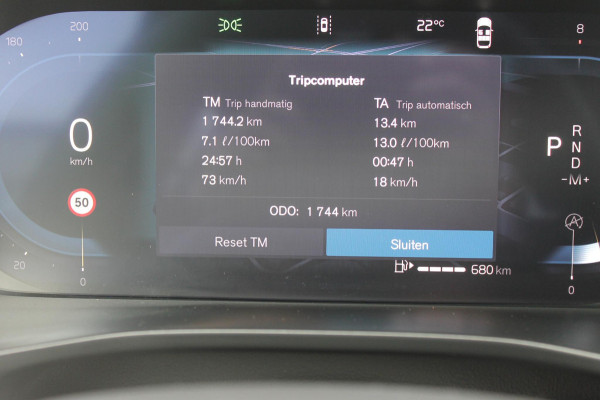 Volvo XC40 B4 211PK Automaat Plus Dark Google Infotainment / Semi elektrisch wegklapbare trekhaak / Verwarmbare voorruit / Harman Kardon Audio installatie / Elektrisch bedienbare voorstoelen