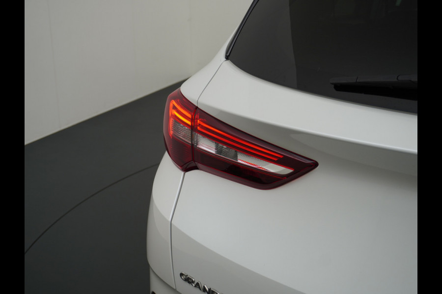 Opel Grandland X 1.2Turbo 131PK AUT-8 Navi Camera Apple Carplay Android Auto Ecc AGR-Comfort Stoel Cruise Control Business Executive DAB Elek.Achterklep 1e Eigenaar Dealeronderhouden Orig.NLse auto