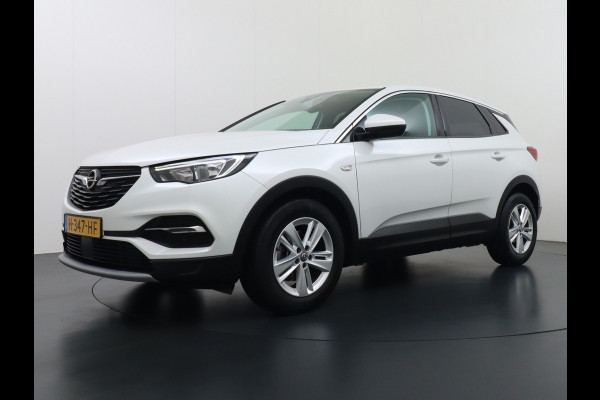 Opel Grandland X 1.2Turbo 131PK AUT-8 Navi Camera Apple Carplay Android Auto Ecc AGR-Comfort Stoel Cruise Control Business Executive DAB Elek.Achterklep 1e Eigenaar Dealeronderhouden Orig.NLse auto