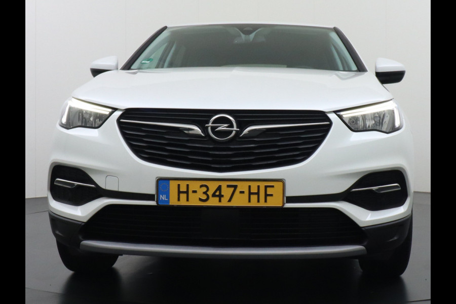 Opel Grandland X 1.2Turbo 131PK AUT-8 Navi Camera Apple Carplay Android Auto Ecc AGR-Comfort Stoel Cruise Control Business Executive DAB Elek.Achterklep 1e Eigenaar Dealeronderhouden Orig.NLse auto
