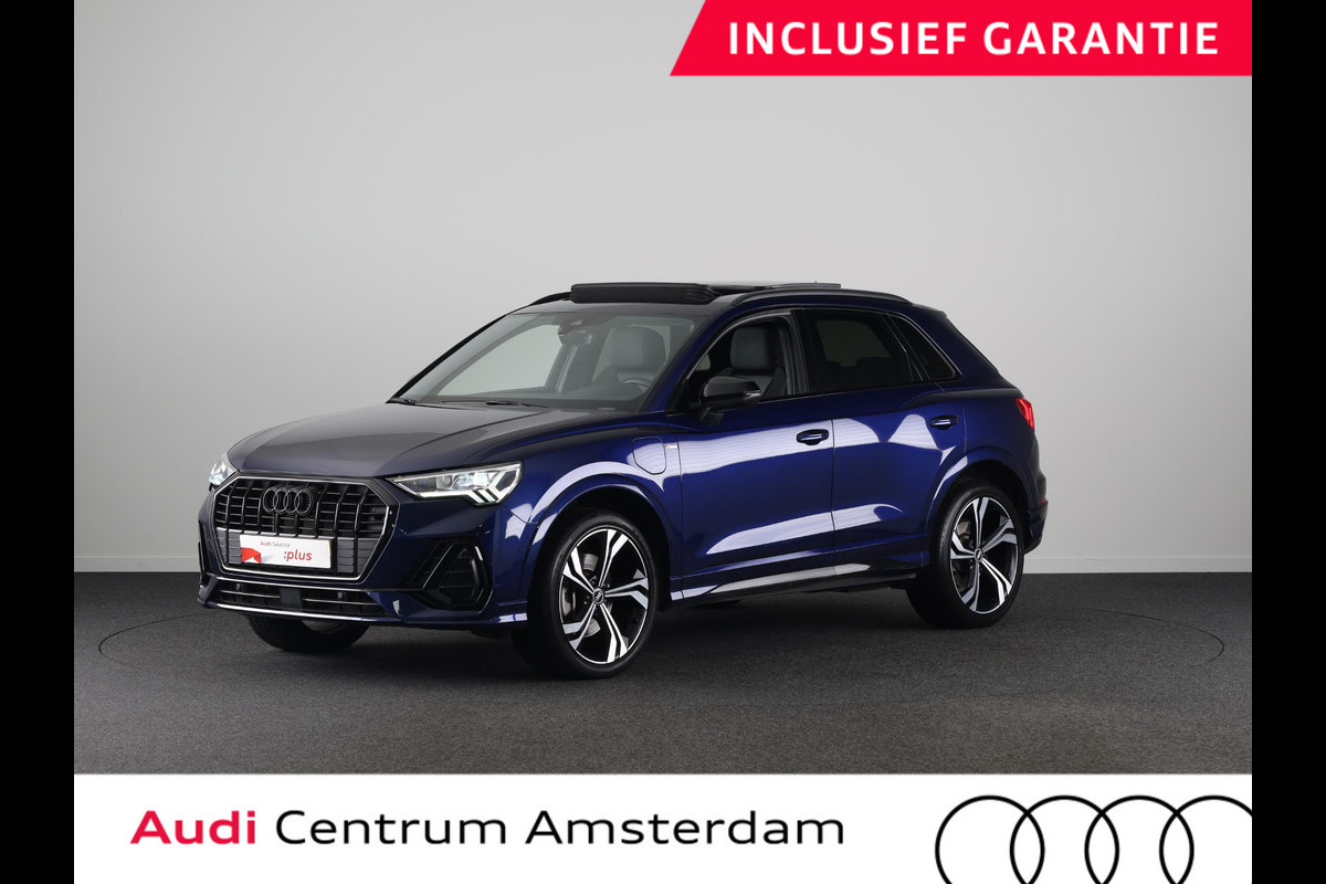 Audi Q3 45 TFSI e S edition 245pk | Panoramadak | Trekhaak wegklapbaar | Stoelverwarming | 20 inch Lichtmetalen velgen