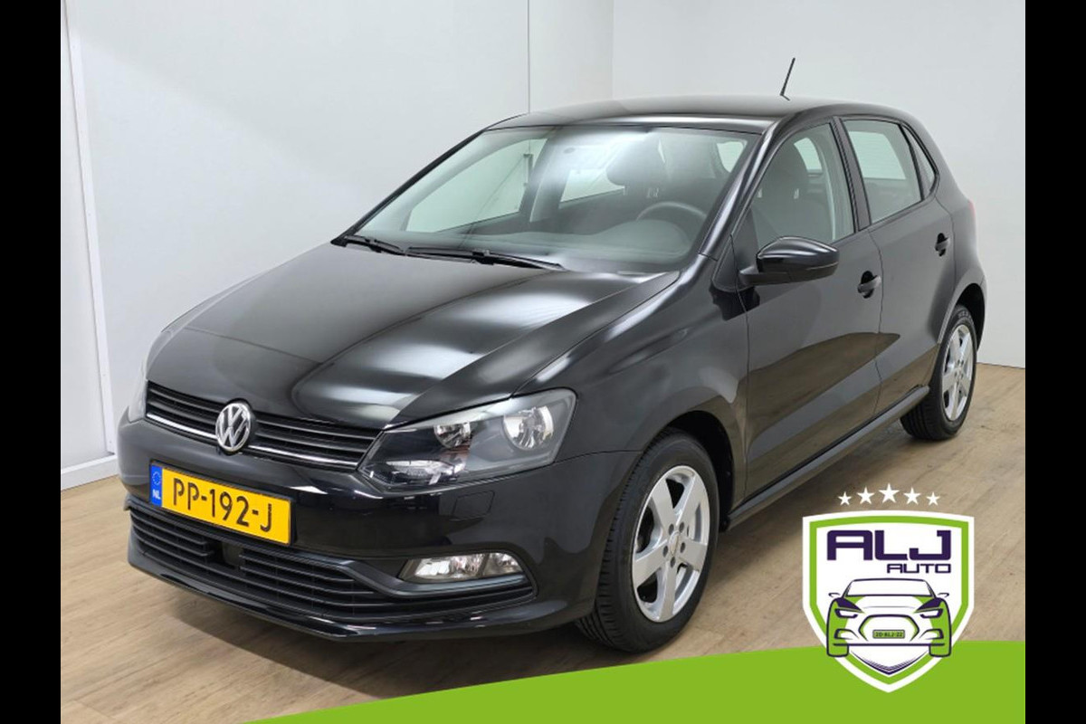 Volkswagen Polo Occasion 1.0 Business R met sportvelgen en bluetooth connecten | Tweedehands Volkswagen Polo zwart met airco | ALJ