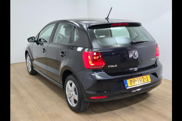 Volkswagen Polo Occasion 1.0 Business R met sportvelgen en bluetooth connecten | Tweedehands Volkswagen Polo zwart met airco | ALJ