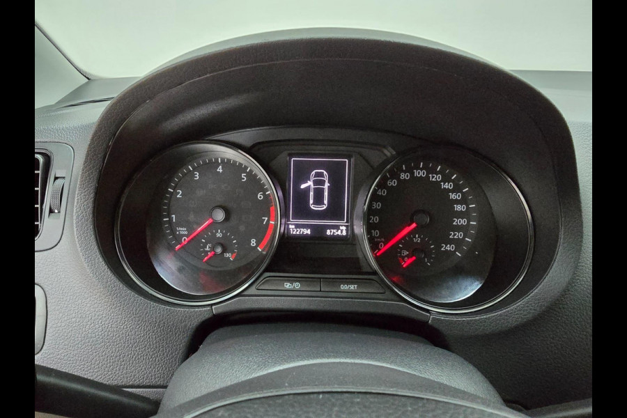 Volkswagen Polo Occasion 1.0 Business R met sportvelgen en bluetooth connecten | Tweedehands Volkswagen Polo zwart met airco | ALJ