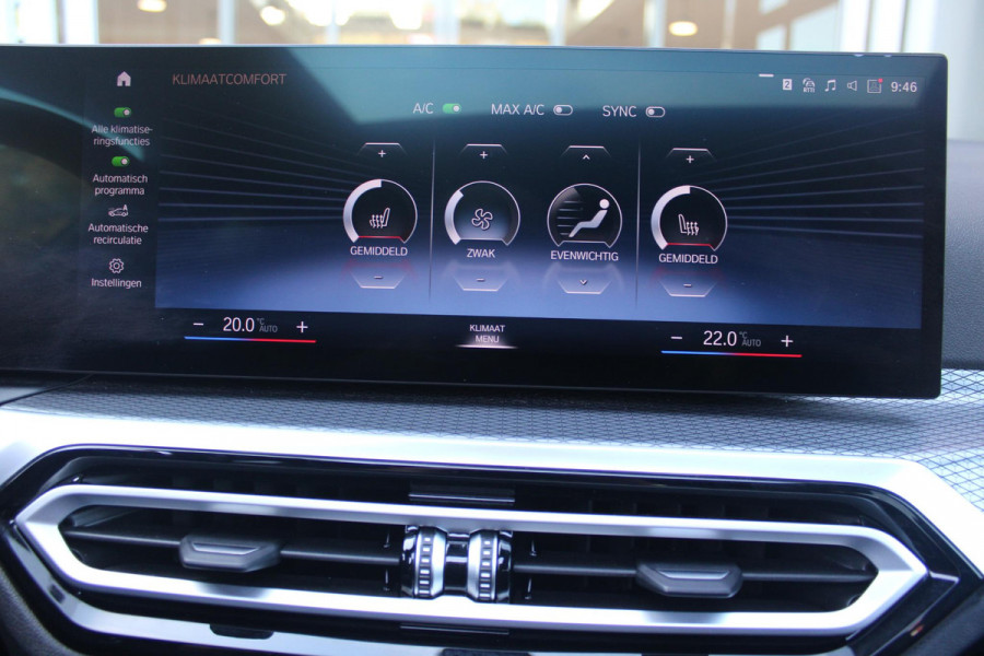 BMW 3 Serie Touring 320e 205PK M-SPORT | PANORAMISCH SCHUIF/KANTEL DAK | M-SPORT PAKKET INTERIEUR/EXTERIEUR | SFEER VERLICHTING | ELEKTRISCH BEDIENBARE VOORSTOELEN MET GEHEUGEN OP DE BESTUURDERSSTOEL | STOEL VERWARMING | HEAD UP DISPLAY | CRUISE CONTROL | NAVIGATIE | DRAADLOZE APPLE CARPLAY/ANDROID AUTO | DRAADLOZE TELEFOONLADER | 18" LICHTMETALEN VELGEN M-SPORT | 360° CAMERA | BMW LIVE DASHBOARD PROFESSIONAL | COMFORT ACCESS | SHADOW LINE PAKKET | FULL LED KOPLAMPEN | NAVIGATIE | CLIMATE CONTROL ACHTERIN |