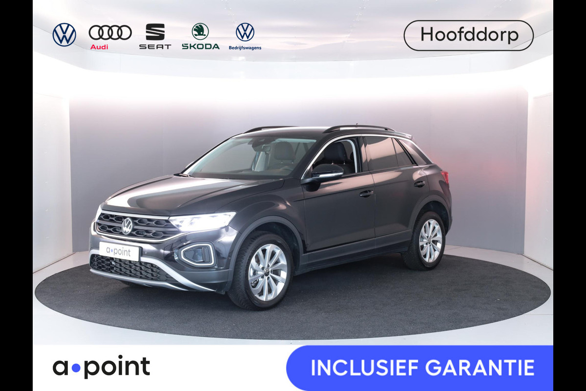 Volkswagen T-Roc 1.5 TSI Life Edition 150 PK DSG | Navigatie | Parkeercamera | Keyless entry |