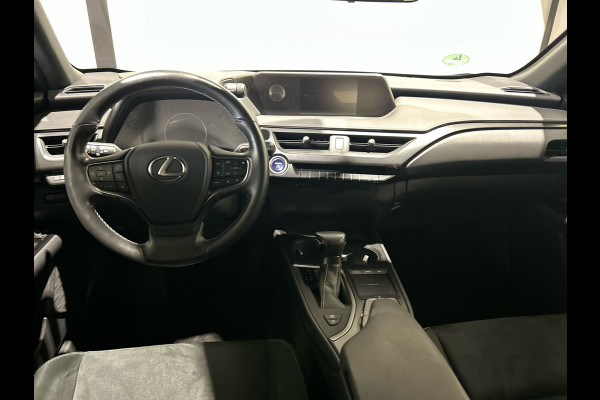 Lexus UX 250h Business Line | Adaptieve cruise control | Achteruitrijcamera | Hybrid!