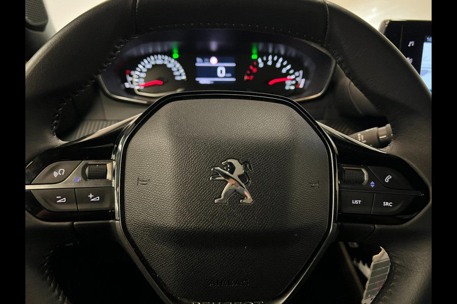 Peugeot 2008 1.2 PureTech 130pk Allure / Navi / Clima / LED / DAB