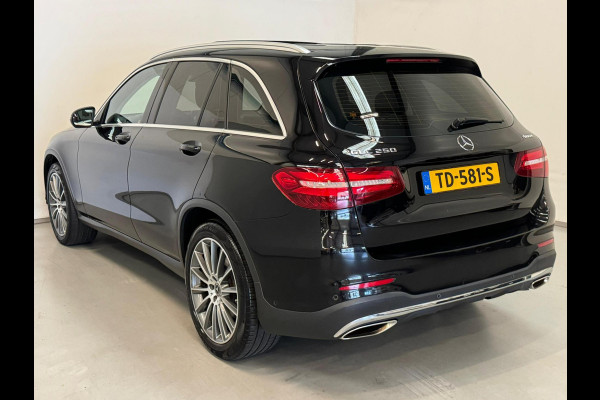 Mercedes-Benz GLC 250 4Matic / AMG / Pano / / Luchtvering / Memory