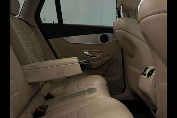 Mercedes-Benz GLC 250 4Matic / AMG / Pano / / Luchtvering / Memory