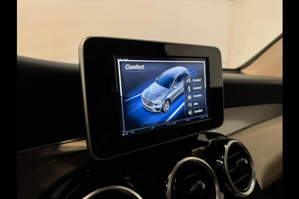 Mercedes-Benz GLC 250 4Matic / AMG / Pano / / Luchtvering / Memory