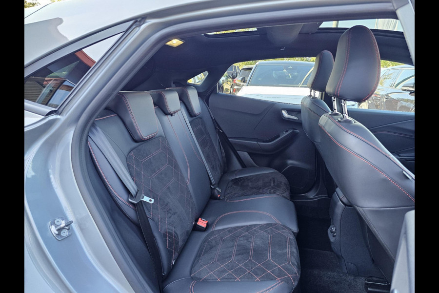 Ford Puma 1.0 EcoBoost Hybrid ST-Line X 155pk Automaat | Panoramadak | Afneembare trekhaak | Winter Pack | Adaptive cruise control | 360 graden camera | Bang&Olufsen | Elektrsiche achterklep | Matrix LED Ford Puma 1.0 EcoBoost Hybrid ST-Line X 155pk Automaat | Panoramadak | Afneembare trekhaak | Winter Pack | Adaptive cruise control | 360 graden camera | Bang&Olufsen | Elektrsiche achterklep | Matrix LED