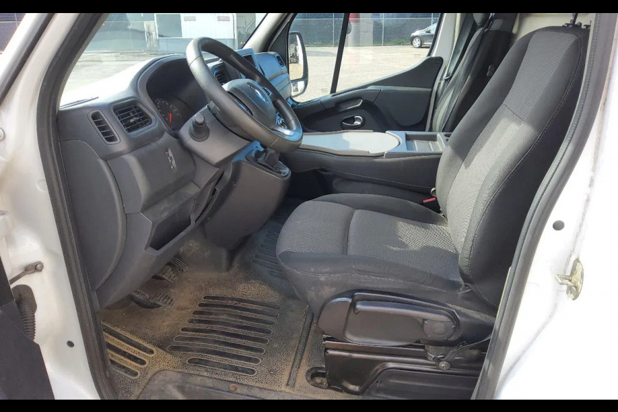 Renault Master 150.35 L3H2 GESLOTEN - EURO 6 - DUITSE PAPIEREN