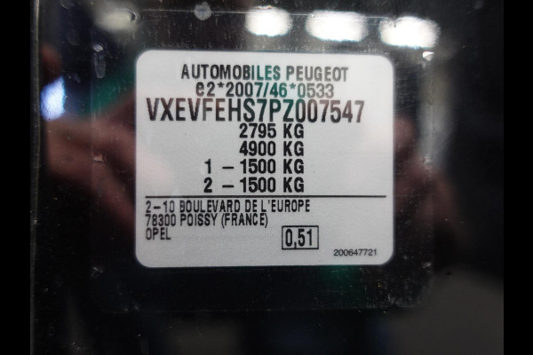 Opel Vivaro 2.0 CDTI 145 pk Automaat L2H1 Edition 3-zits Airco Navigatie Bluetooth Cruise Control Trekhaak