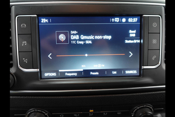 Opel Vivaro 2.0 CDTI L3H1 Dubbele Cabine Edition Automaat Airco Navi Trekhaak