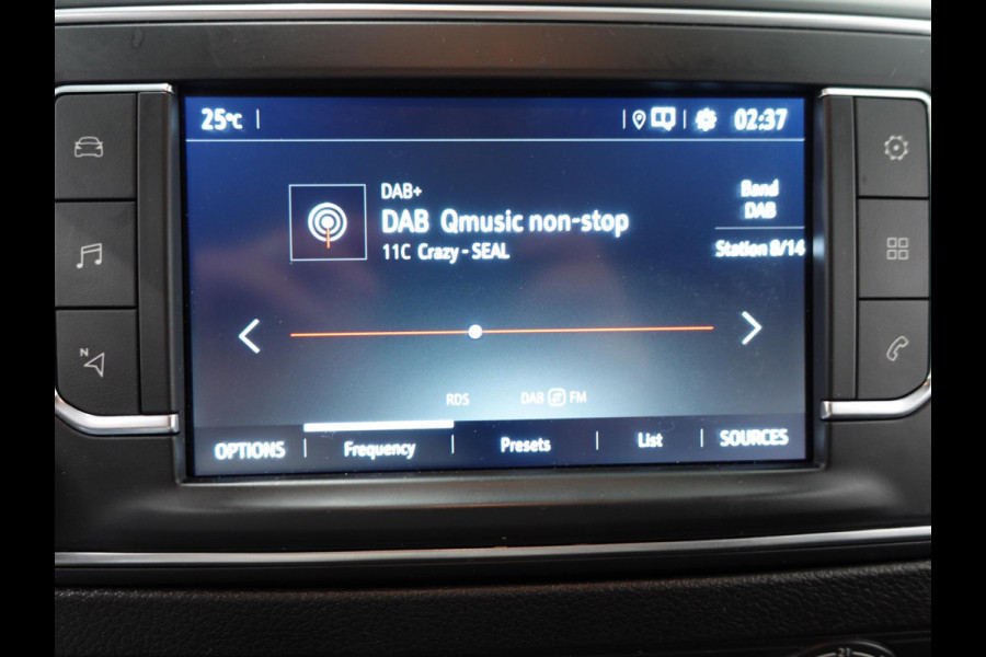 Opel Vivaro 2.0 CDTI L3H1 Dubbele Cabine Edition Automaat Airco Navi Trekhaak