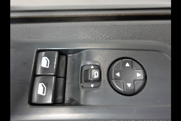 Opel Vivaro 2.0 CDTI L3H1 Dubbele Cabine Edition Automaat Airco Navi Trekhaak