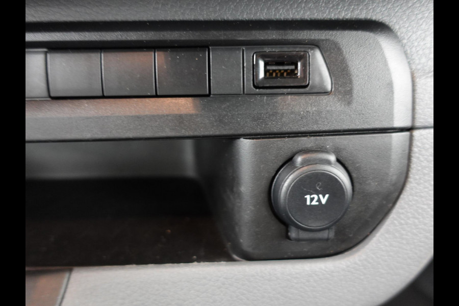 Opel Vivaro 2.0 CDTI L3H1 Dubbele Cabine Edition Automaat Airco Navi Trekhaak