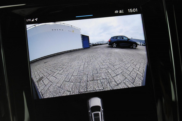 Volvo V60 T6 350PK Autm. Plug-in hybrid AWD Plus Dark Long Range / Google infotainment / Semi elekrisch wegklapbare trekhaak / Verwarmbare voorruit / Elektrisch bedienbare voorstoelen met geheugen / Verwarmbare voorstoelen