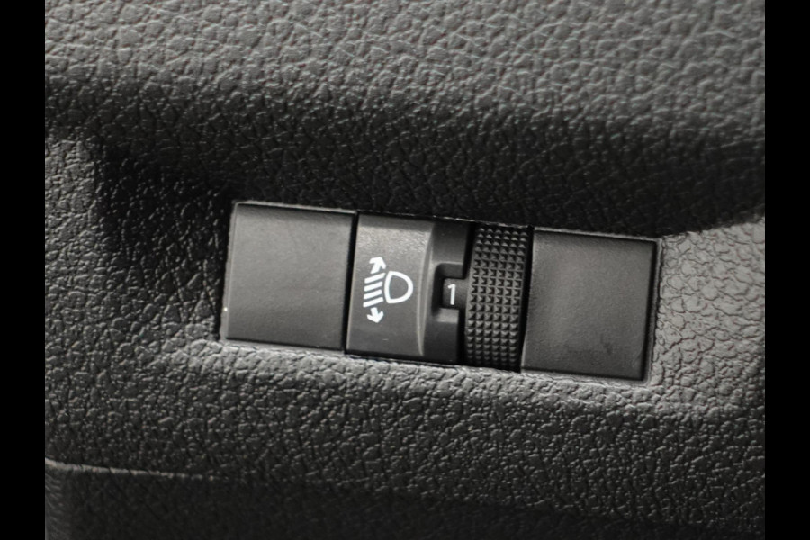 Opel Vivaro 2.0 BlueHDi 145PK L2 Automaat Trekhaak Apple carplay Cruise control Parkeersensoren