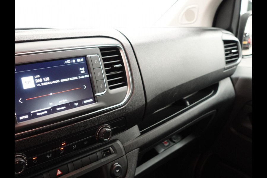 Opel Vivaro 2.0 BlueHDi 145PK L2 Automaat Trekhaak Apple carplay Cruise control Parkeersensoren