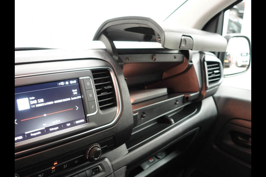 Opel Vivaro 2.0 BlueHDi 145PK L2 Automaat Trekhaak Apple carplay Cruise control Parkeersensoren