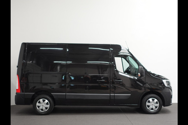 Renault Master T35 2.3 dCi 150PK L2H2 Energy Work Edition Airco Cruise Control Camera Navi PDCA Trekhaak