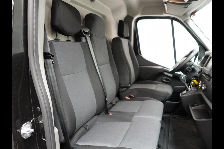 Renault Master T35 2.3 dCi 150PK L2H2 Energy Work Edition Airco Cruise Control Camera Navi PDCA Trekhaak