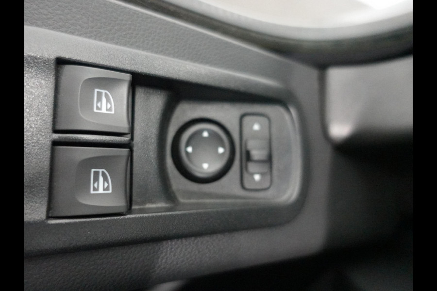 Renault Master T35 2.3 dCi 150PK L2H2 Energy Work Edition Airco Cruise Control Camera Navi PDCA Trekhaak