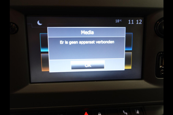 Renault Master T35 2.3 dCi 150PK L2H2 Energy Work Edition Airco Cruise Control Camera Navi PDCA Trekhaak