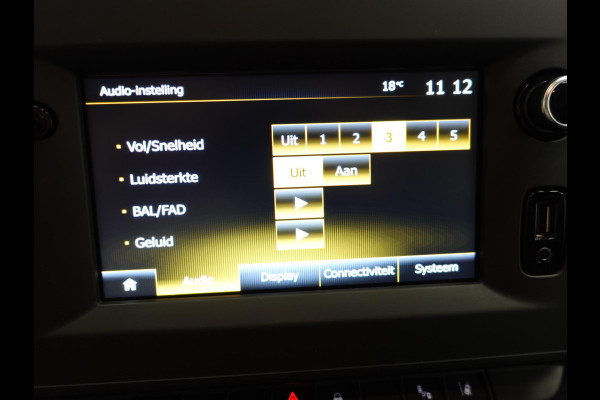 Renault Master T35 2.3 dCi 150PK L2H2 Energy Work Edition Airco Cruise Control Camera Navi PDCA Trekhaak