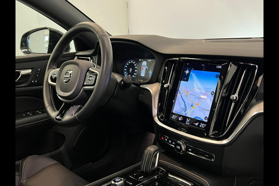 Volvo S60 2.0 Recharge T8 AWD R-Design / BTW / Harman / Trekhaak