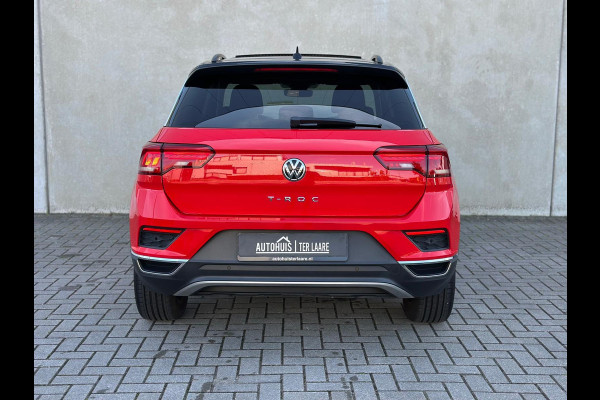 Volkswagen T-Roc 1.5 TSI Sport DSG Pano Camera Carplay LED