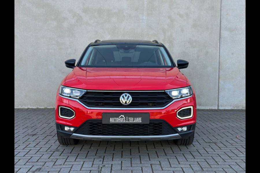 Volkswagen T-Roc 1.5 TSI Sport DSG Pano Camera Carplay LED