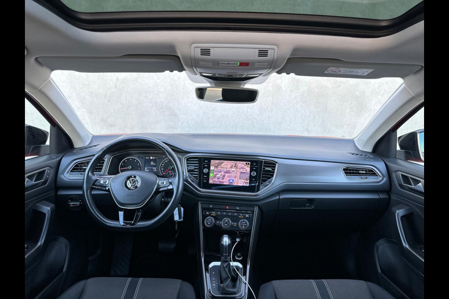 Volkswagen T-Roc 1.5 TSI Sport DSG Pano Camera Carplay LED