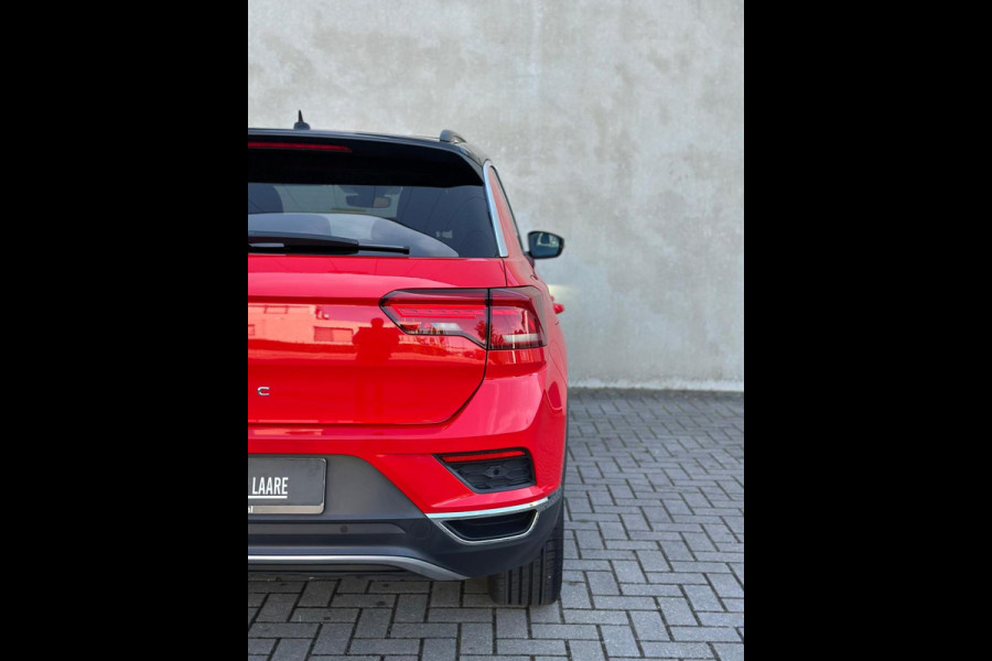 Volkswagen T-Roc 1.5 TSI Sport DSG Pano Camera Carplay LED