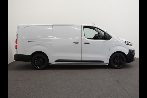 Opel Vivaro 2.0 BlueHDi 145PK L3 Automaat Sport-Edition Airco Bluetooth Cruise Control Navigatie Trekhaak Opel Vivaro 2.0 BlueHDi 145PK L3 Automaat Sport-Edition Airco Bluetooth Cruise Control Navigatie Trekhaak