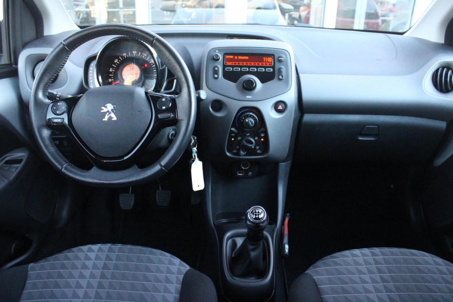 Peugeot 108 1.0 72PK e-VTi ACTIVE | AIRCO | BLUETOOTH AUDIO | AUX/USB AANSLUITING | LED DAGRIJVERLICHTING | MISTLAMPEN | GETINTE RUITEN |