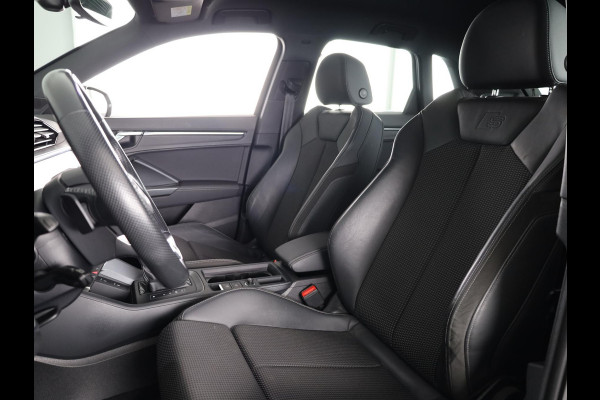 Audi Q3 35 TFSI S edition 150pk S-tronic | Navigatie | Keyless entry | Apple Carplay -/ Android auto | Parkeersensoren voor en achter